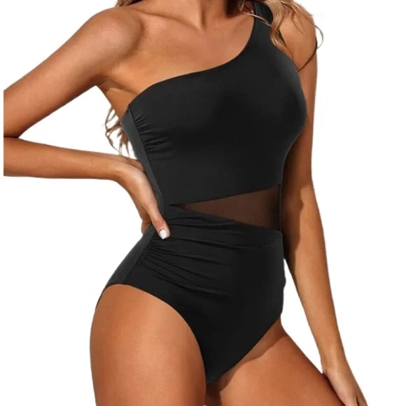 NWT/ Yonique One Piece Swimsuit/ SIZE: LARGE - Picture 4 of 16